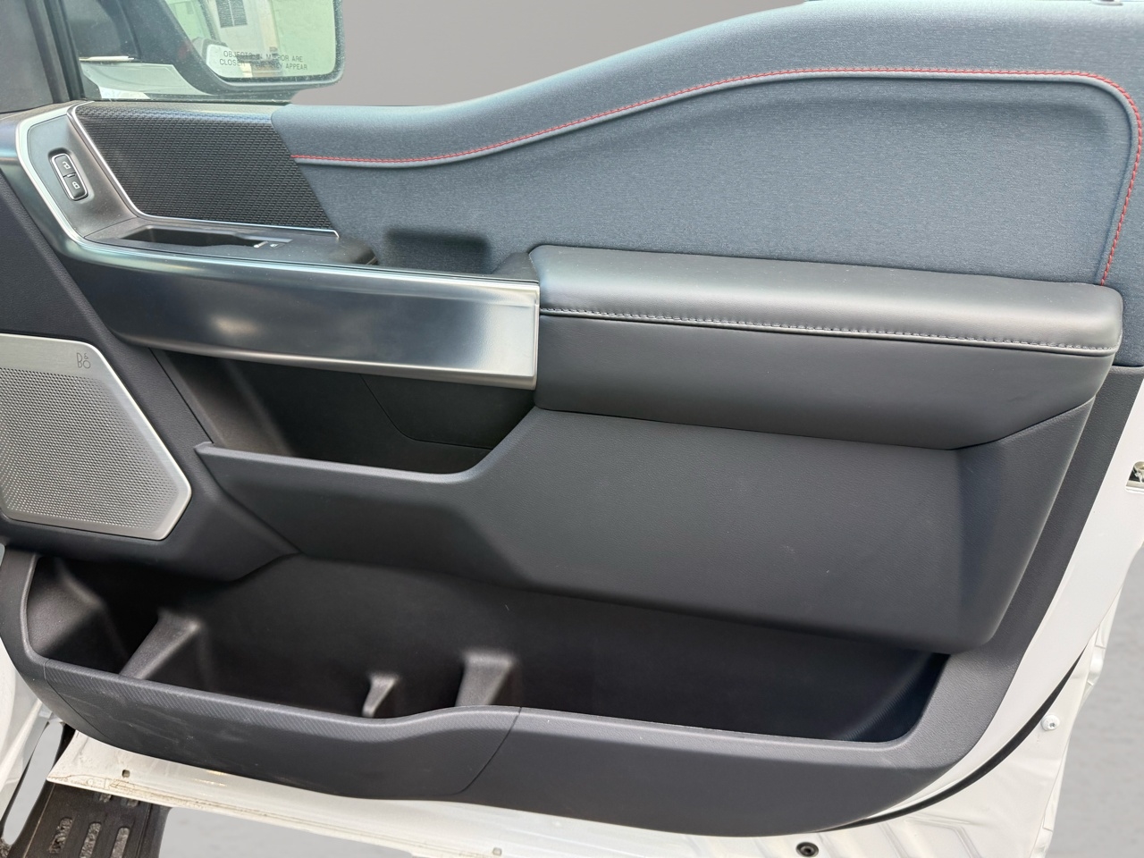 Ford F-150 SVT Raptor SuperCrew 5.5-ft. Bed 4WD 2023