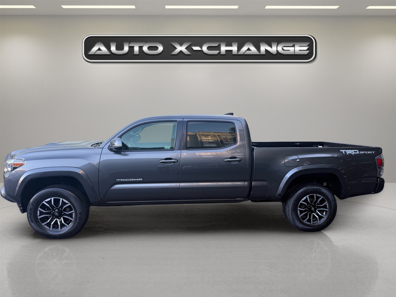 Toyota Tacoma 2WD TRD Sport Double Cab 6' Bed V6 AT (Natl) 2021