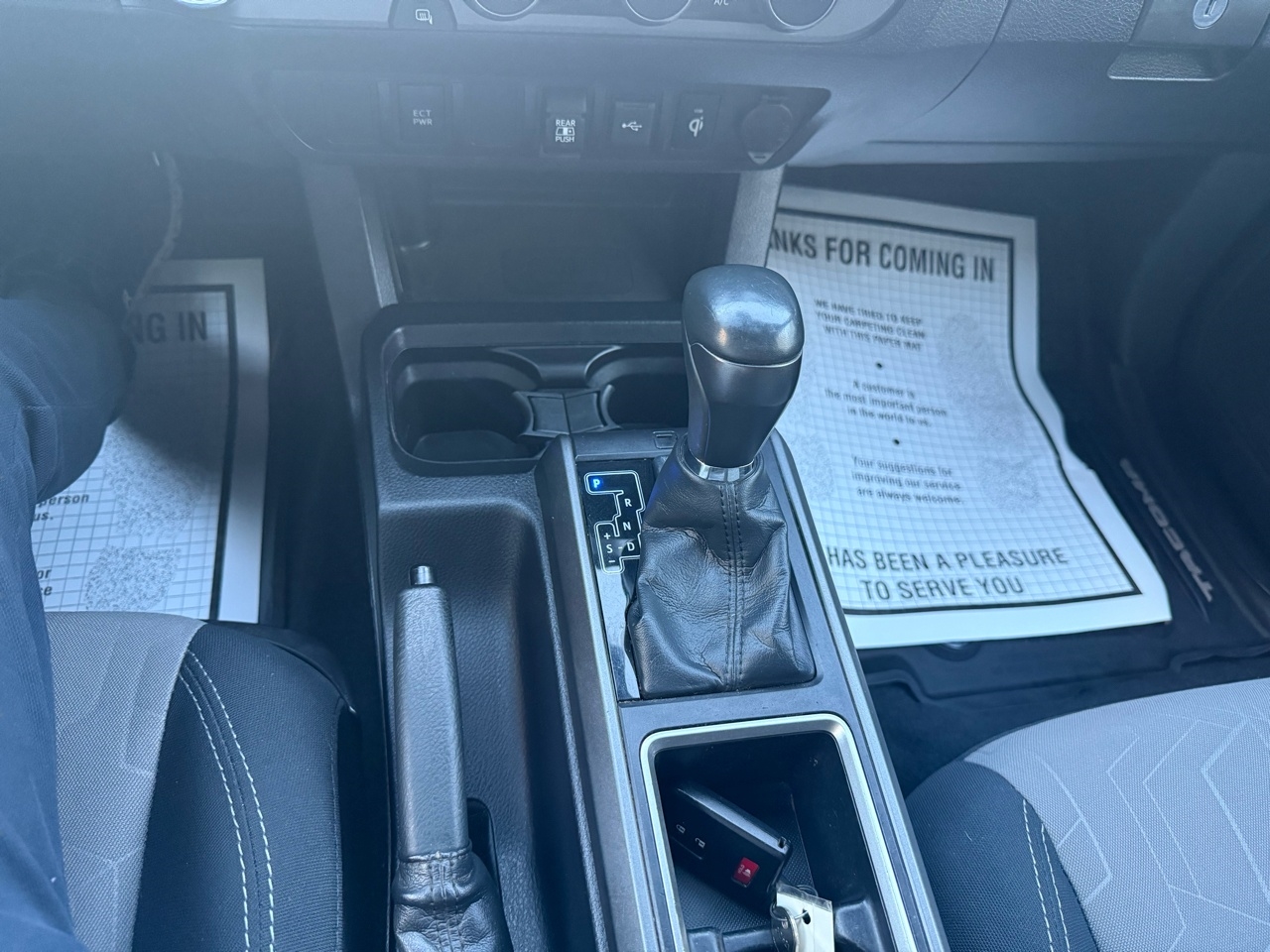 Toyota Tacoma 2WD TRD Sport Double Cab 6' Bed V6 AT (Natl) 2021