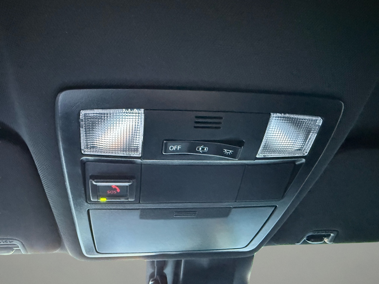 Toyota Tacoma 2WD TRD Sport Double Cab 6' Bed V6 AT (Natl) 2021