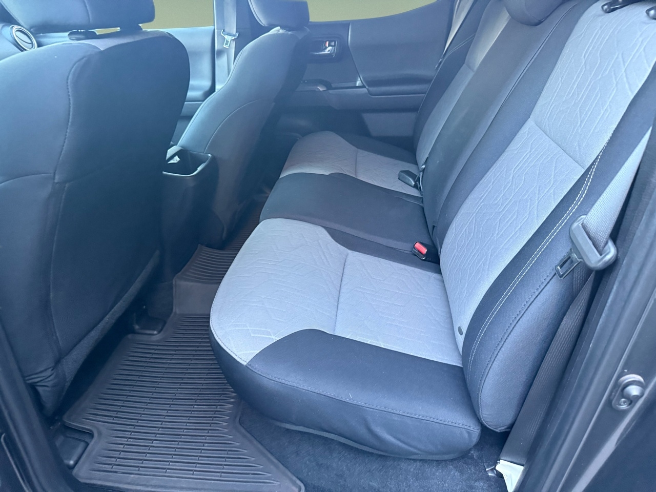 Toyota Tacoma 2WD TRD Sport Double Cab 6' Bed V6 AT (Natl) 2021