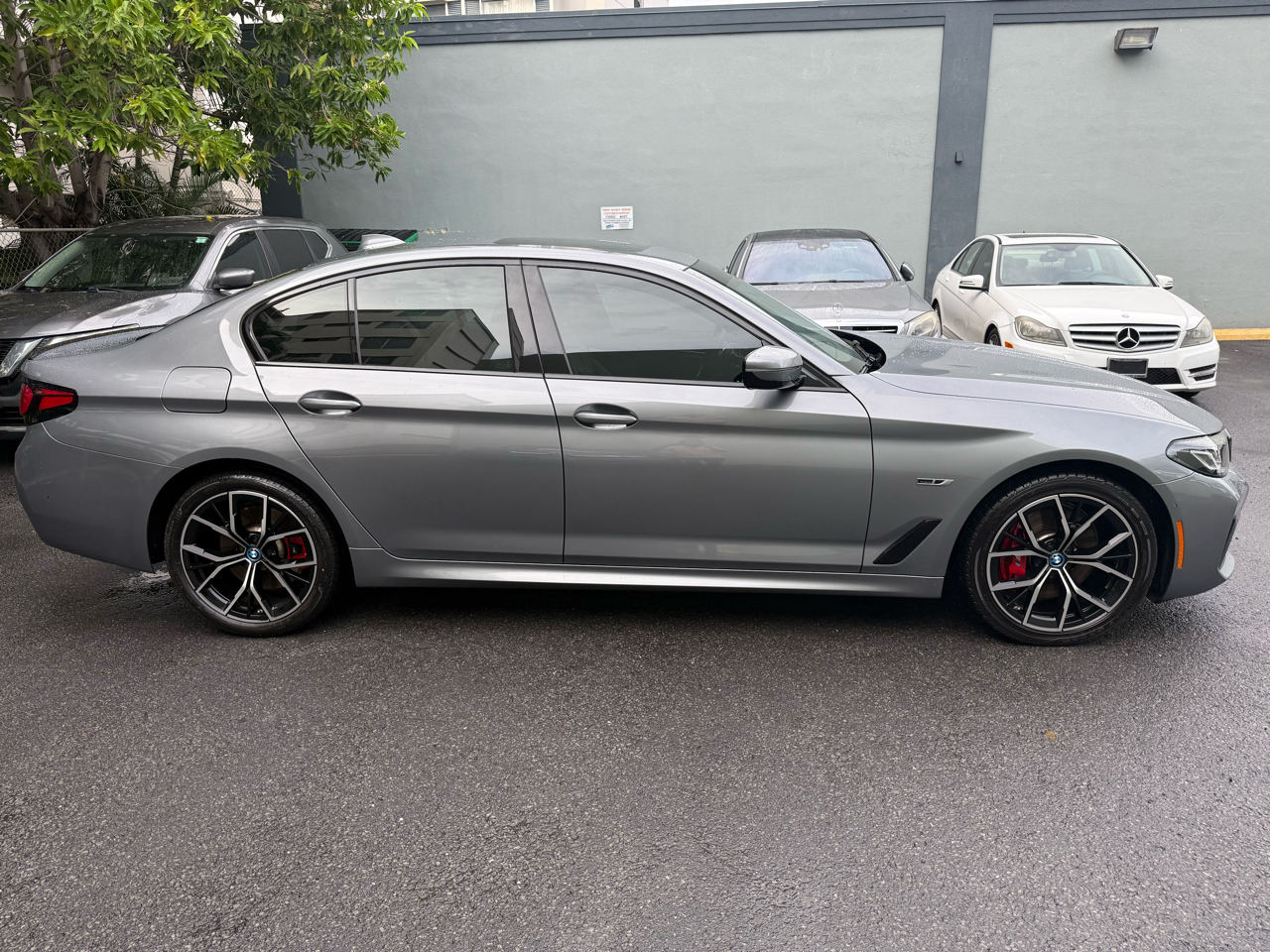 BMW 5 Series 530e Plug-In Hybrid 2023