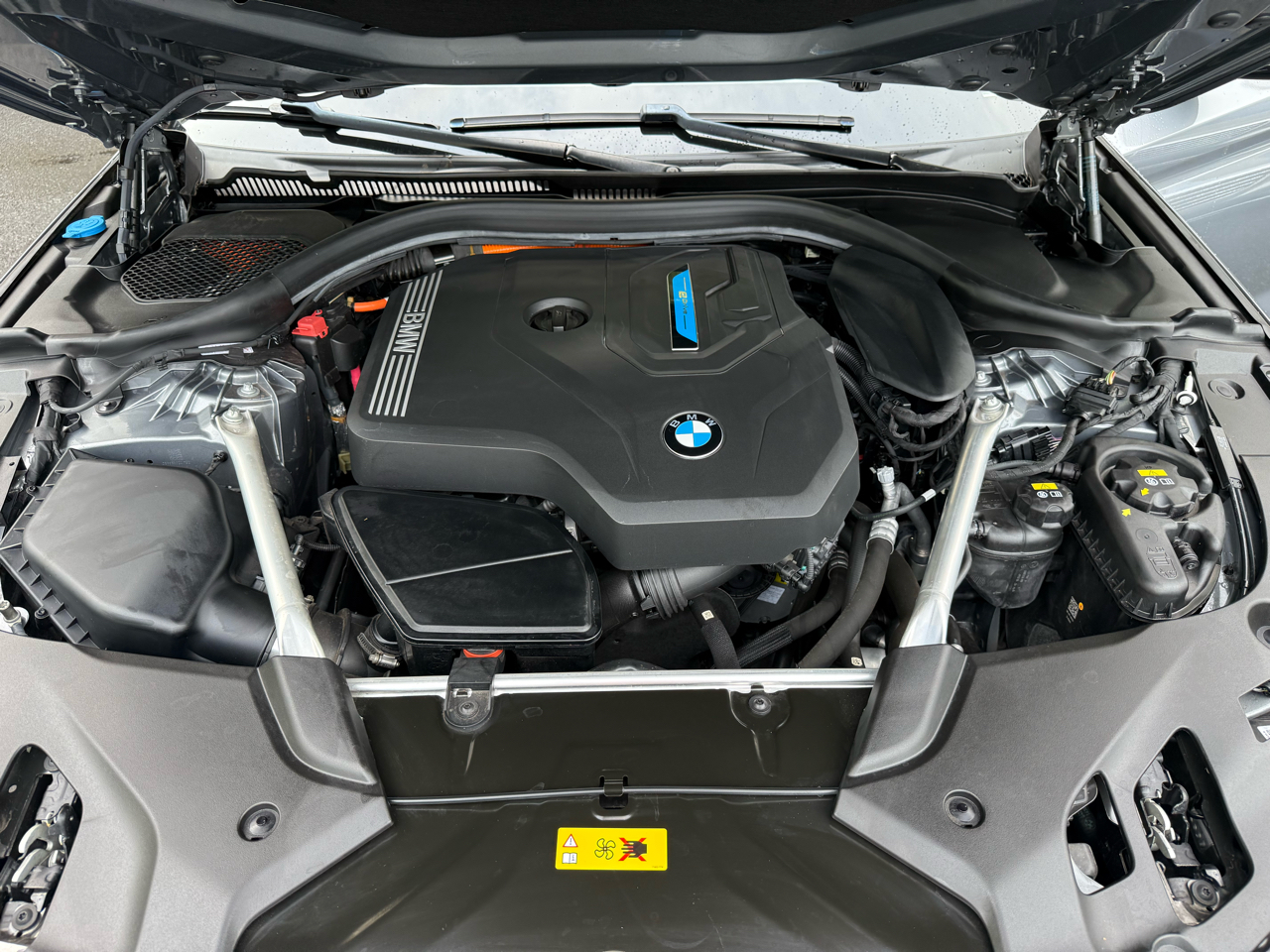 BMW 5 Series 530e Plug-In Hybrid 2023