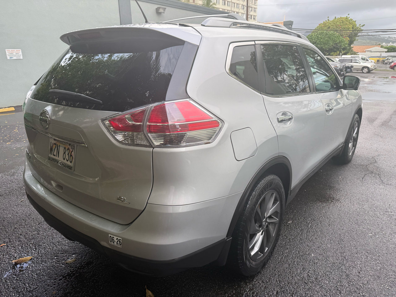 Nissan Rogue FWD 4dr SL 2016