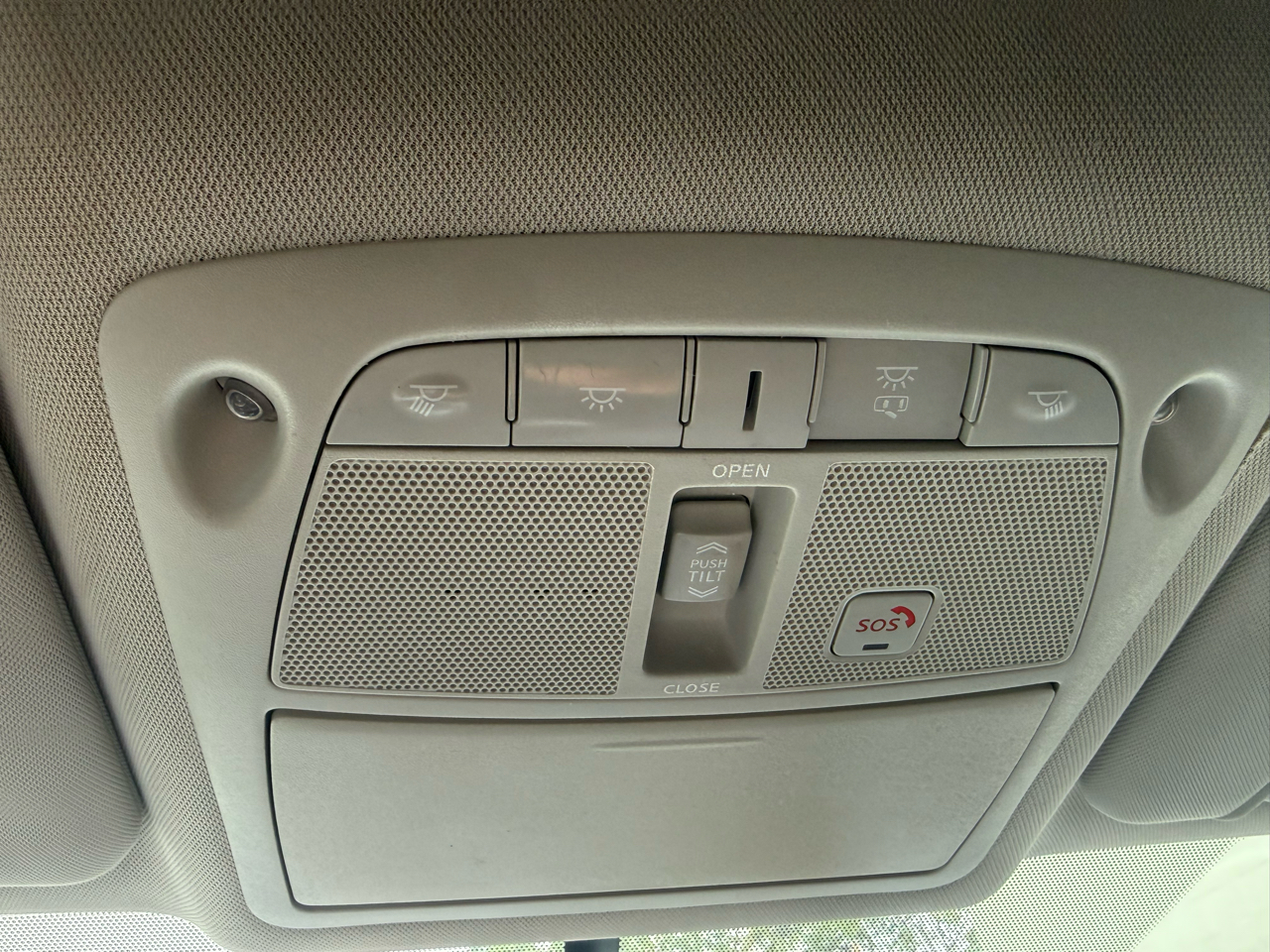 Nissan Rogue FWD 4dr SL 2016