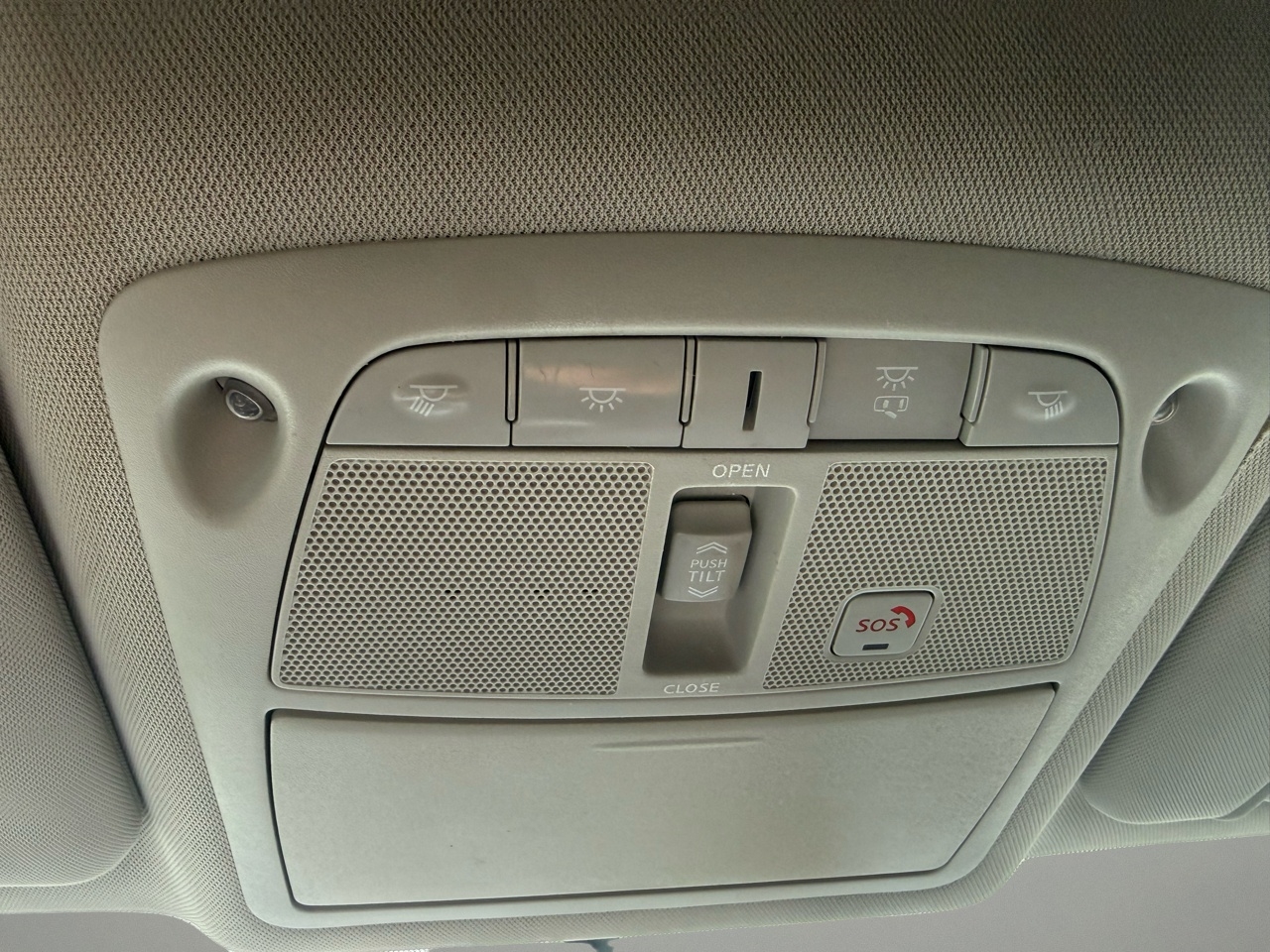 Nissan Rogue FWD 4dr SL 2016