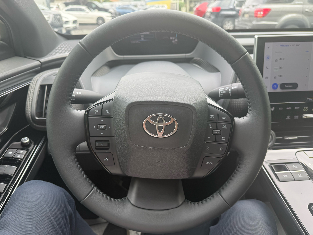 Toyota BZ4X Limited AWD (Natl) 2023