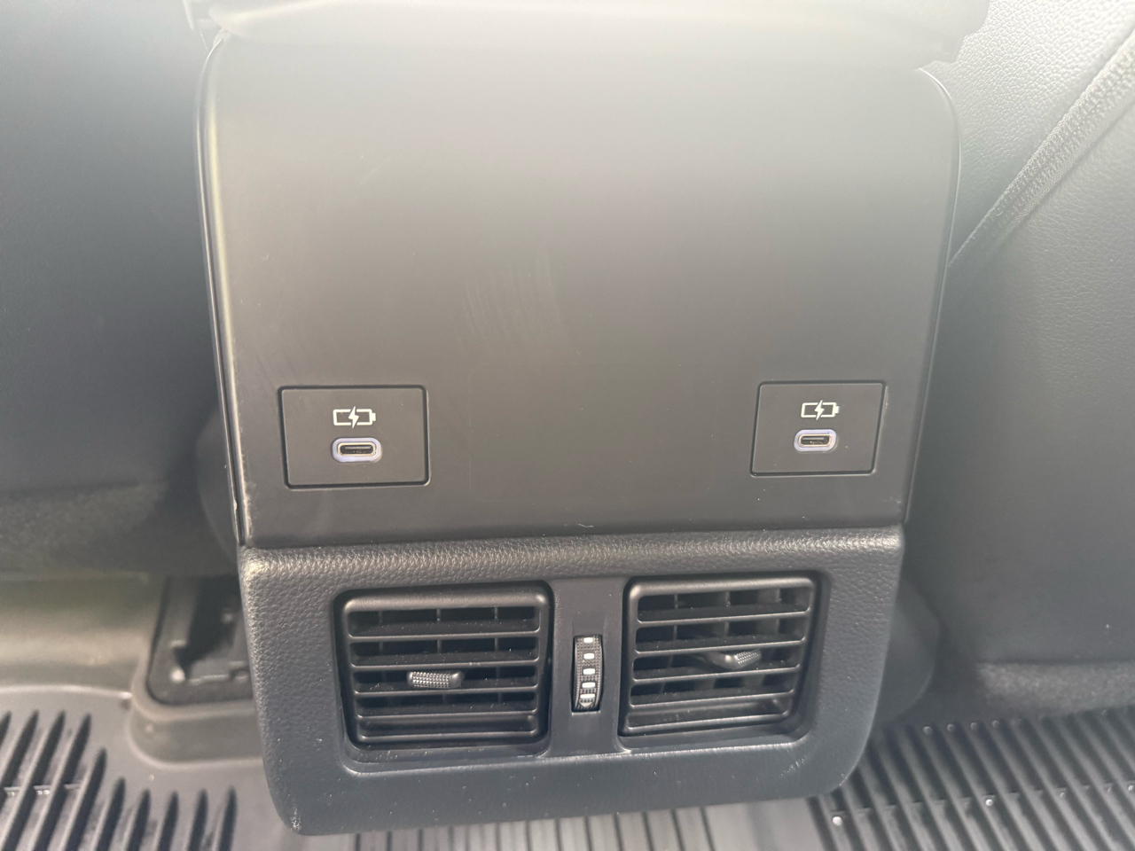 Toyota BZ4X Limited AWD (Natl) 2023