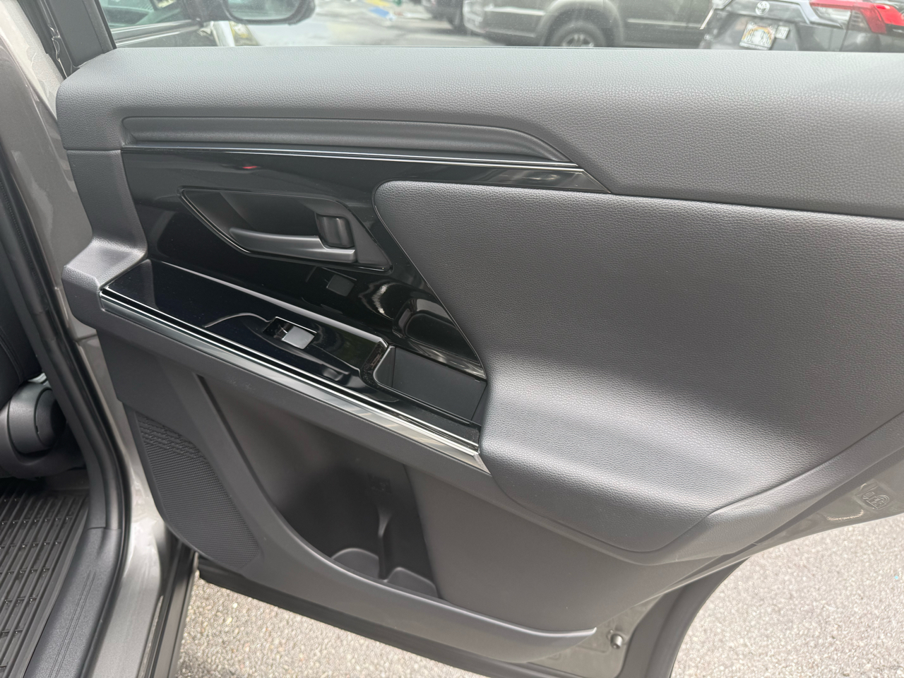 Toyota BZ4X Limited AWD (Natl) 2023