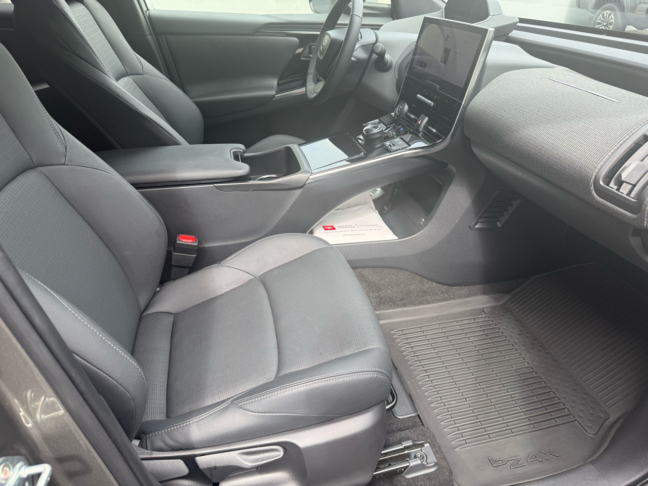Toyota BZ4X Limited AWD (Natl) 2023