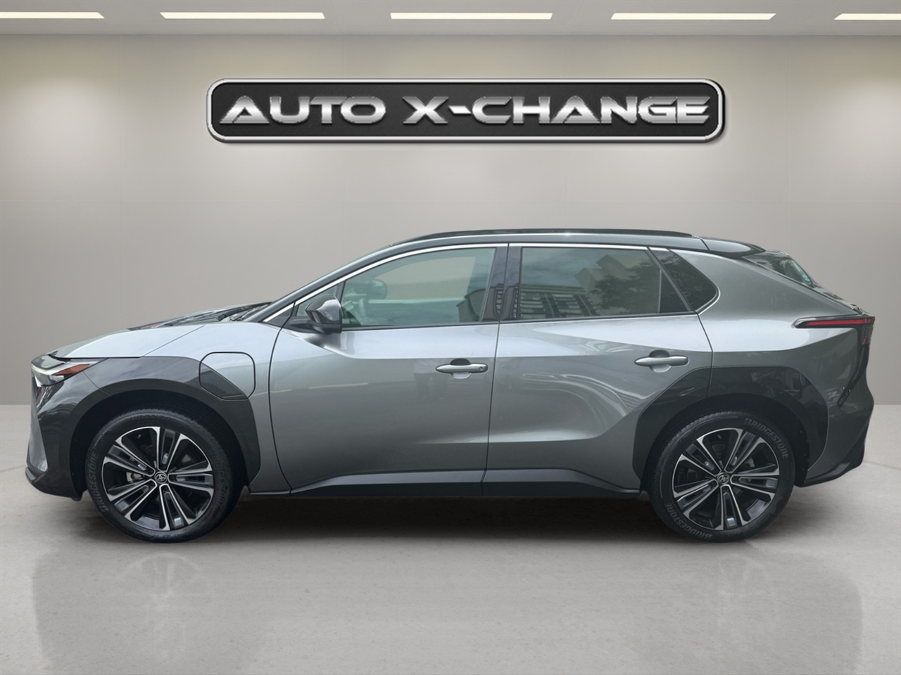 Toyota BZ4X Limited AWD (Natl) 2023