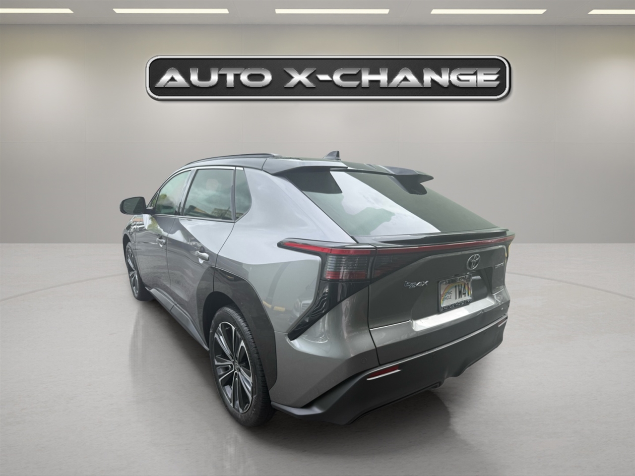 Toyota BZ4X Limited AWD (Natl) 2023