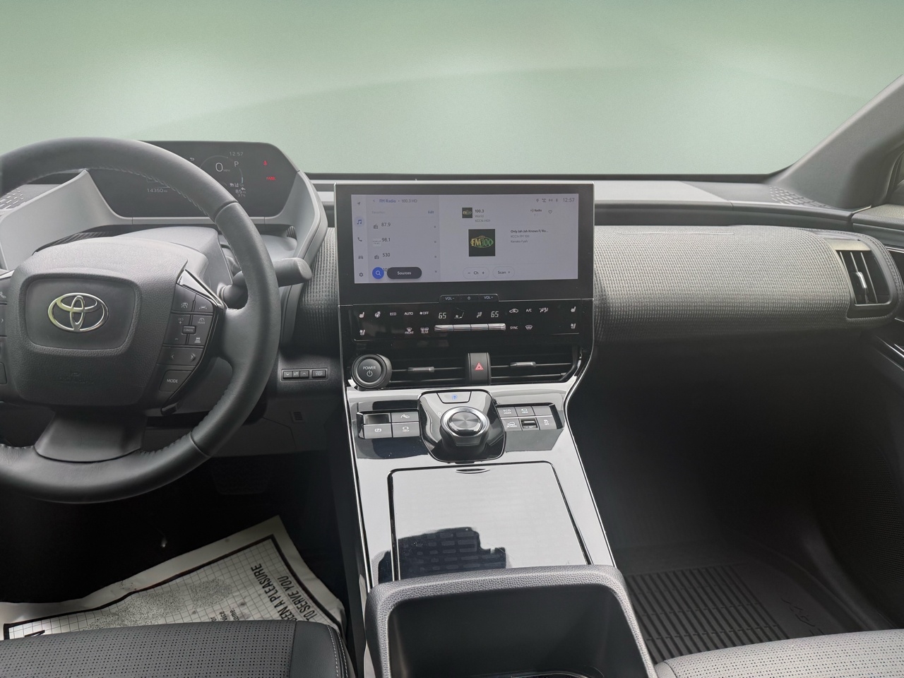 Toyota BZ4X Limited AWD (Natl) 2023