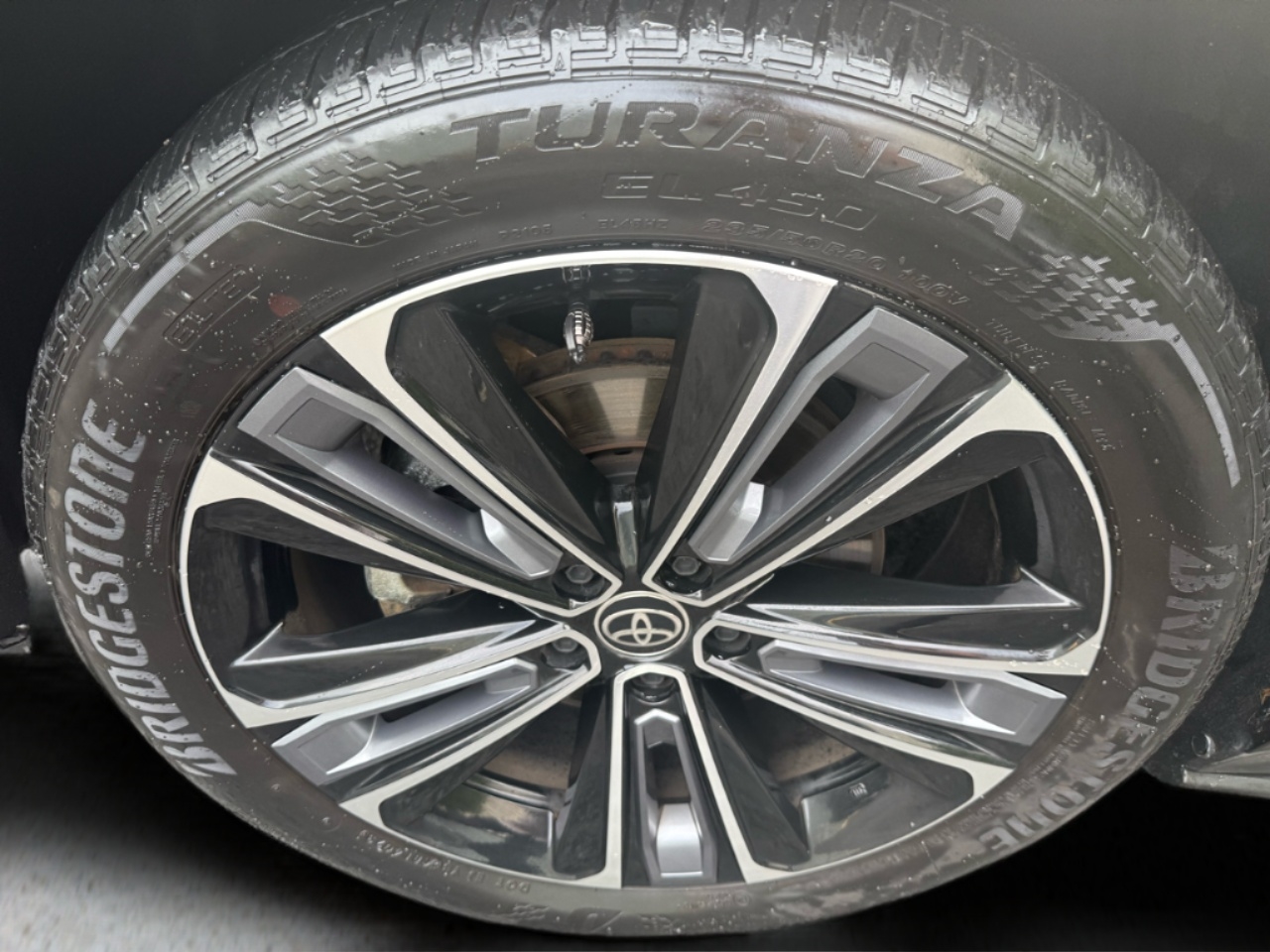 Toyota BZ4X Limited AWD (Natl) 2023