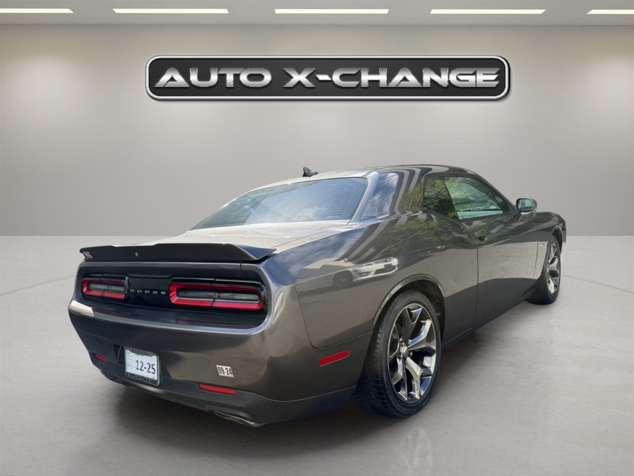 Dodge Challenger 2dr Cpe R/T Plus 2015