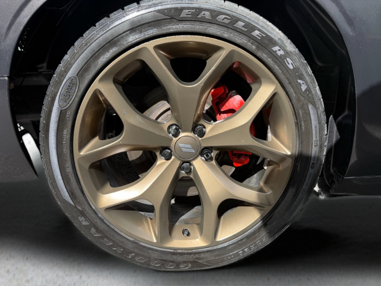 Dodge Challenger 2dr Cpe R/T Plus 2015