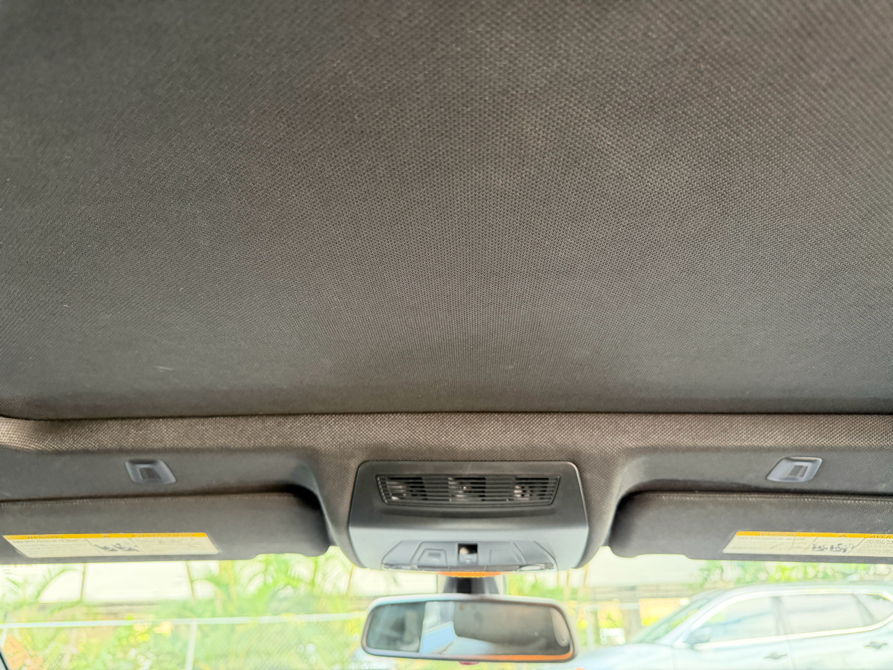 BMW 5 Series 4dr Sdn 550i RWD 2011