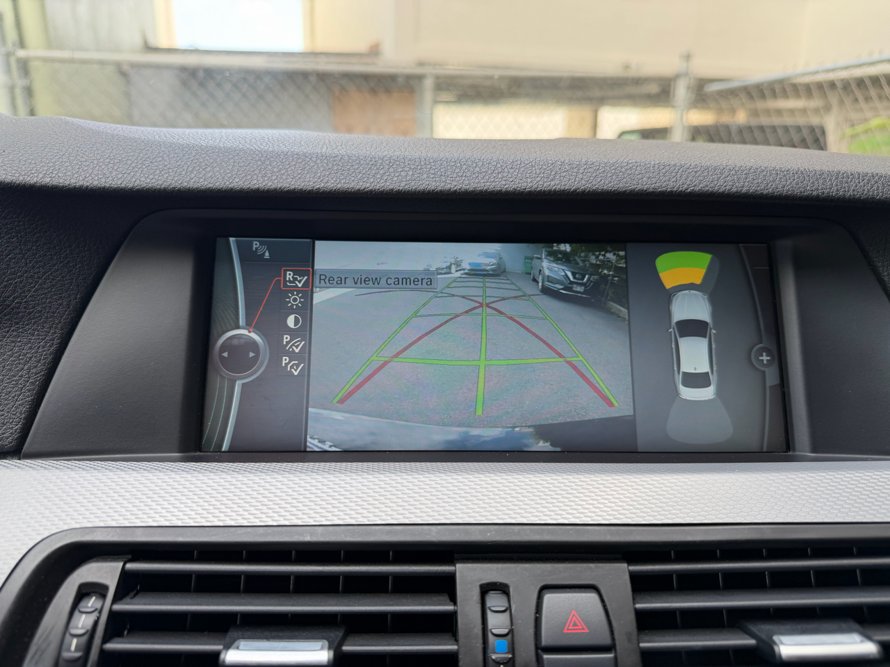 BMW 5 Series 4dr Sdn 550i RWD 2011