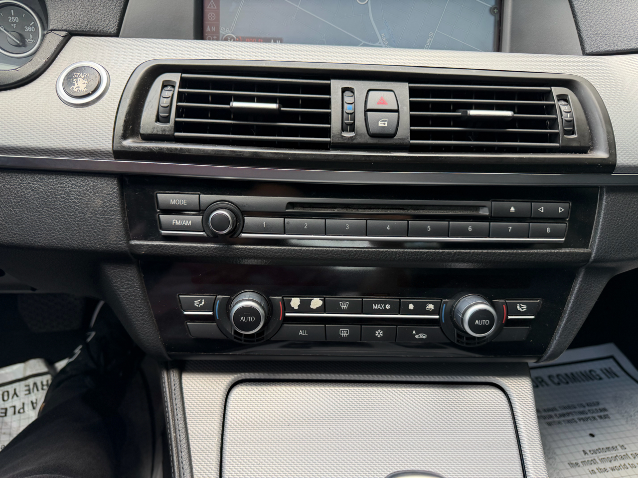 BMW 5 Series 4dr Sdn 550i RWD 2011