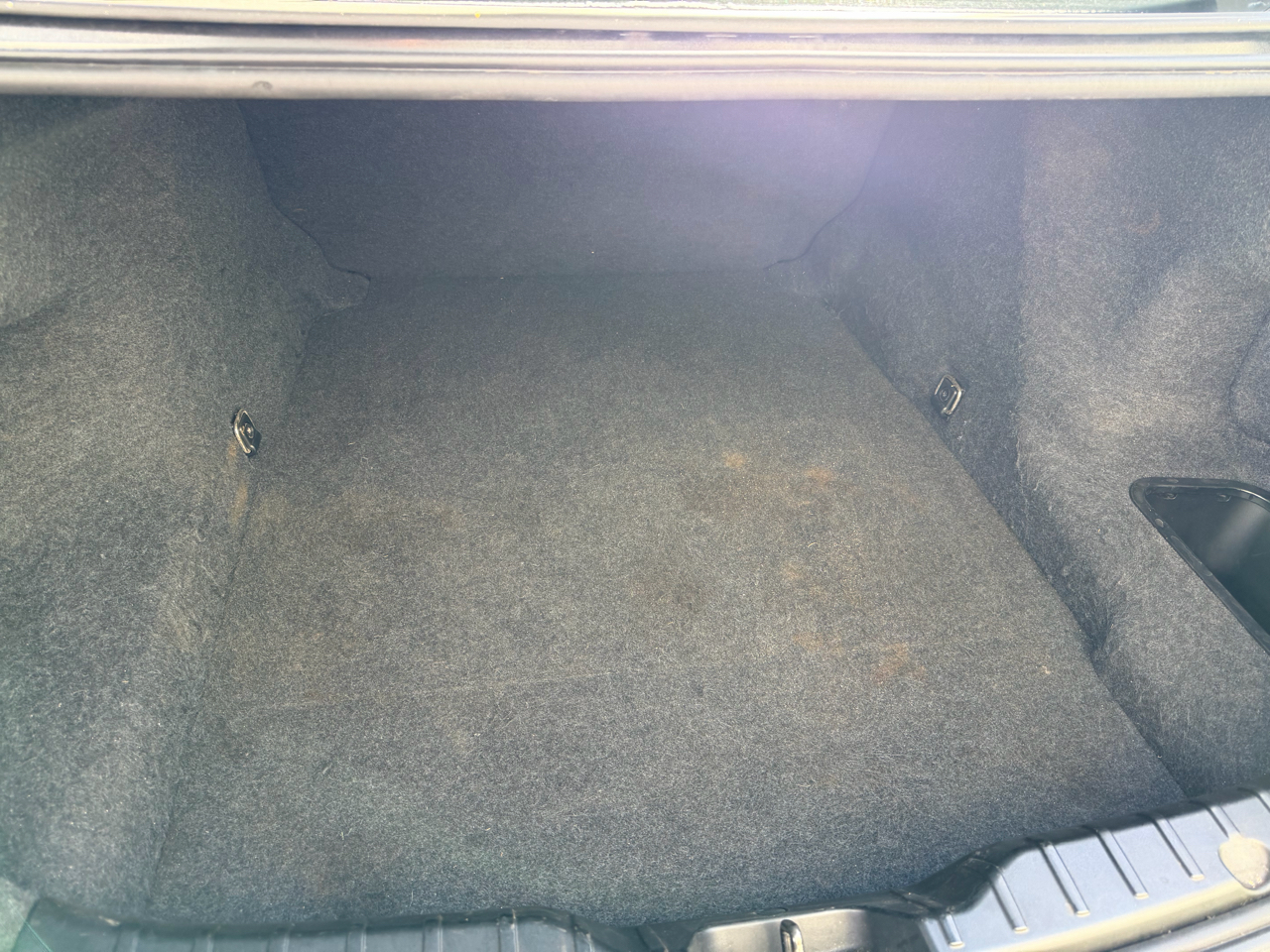 BMW 5 Series 4dr Sdn 550i RWD 2011