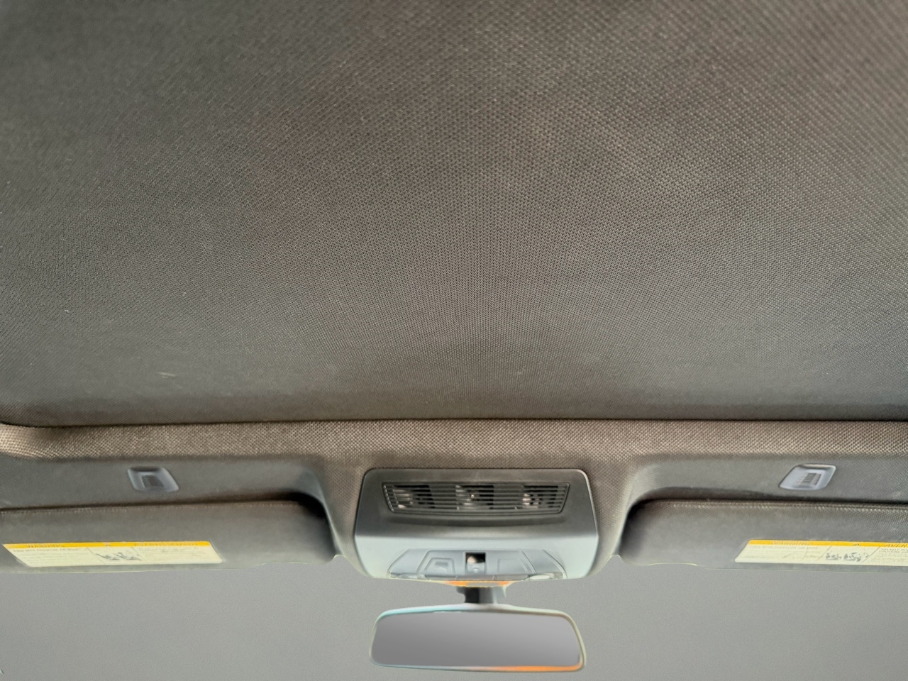 BMW 5 Series 4dr Sdn 550i RWD 2011