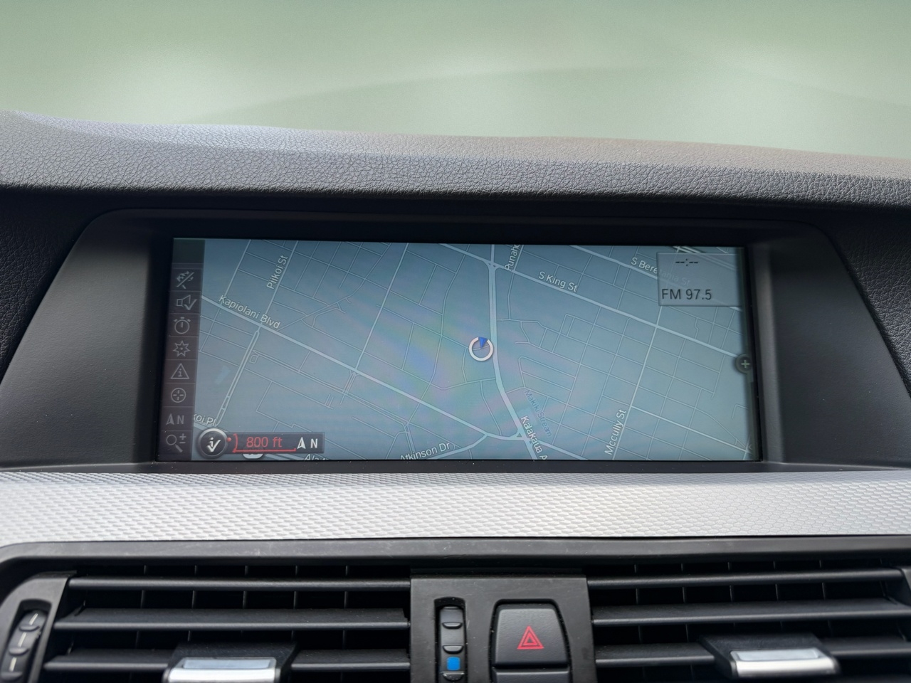 BMW 5 Series 4dr Sdn 550i RWD 2011