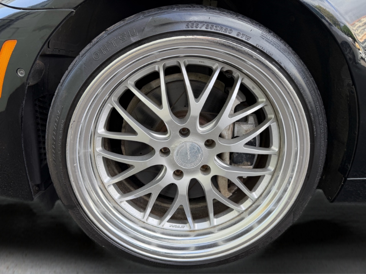 BMW 5 Series 4dr Sdn 550i RWD 2011