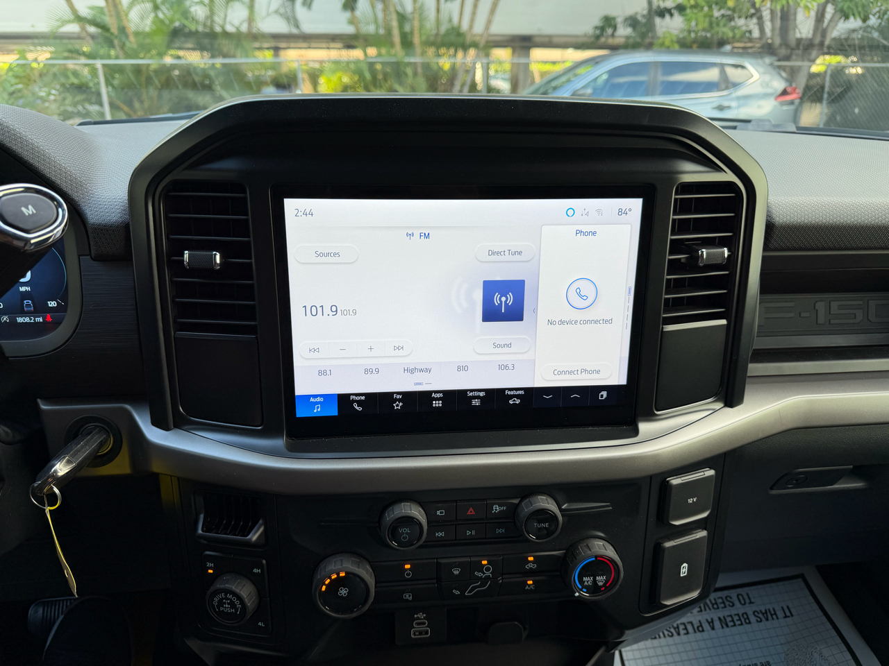 Ford F-150 4WD Reg Cab 122.5" XL 2025