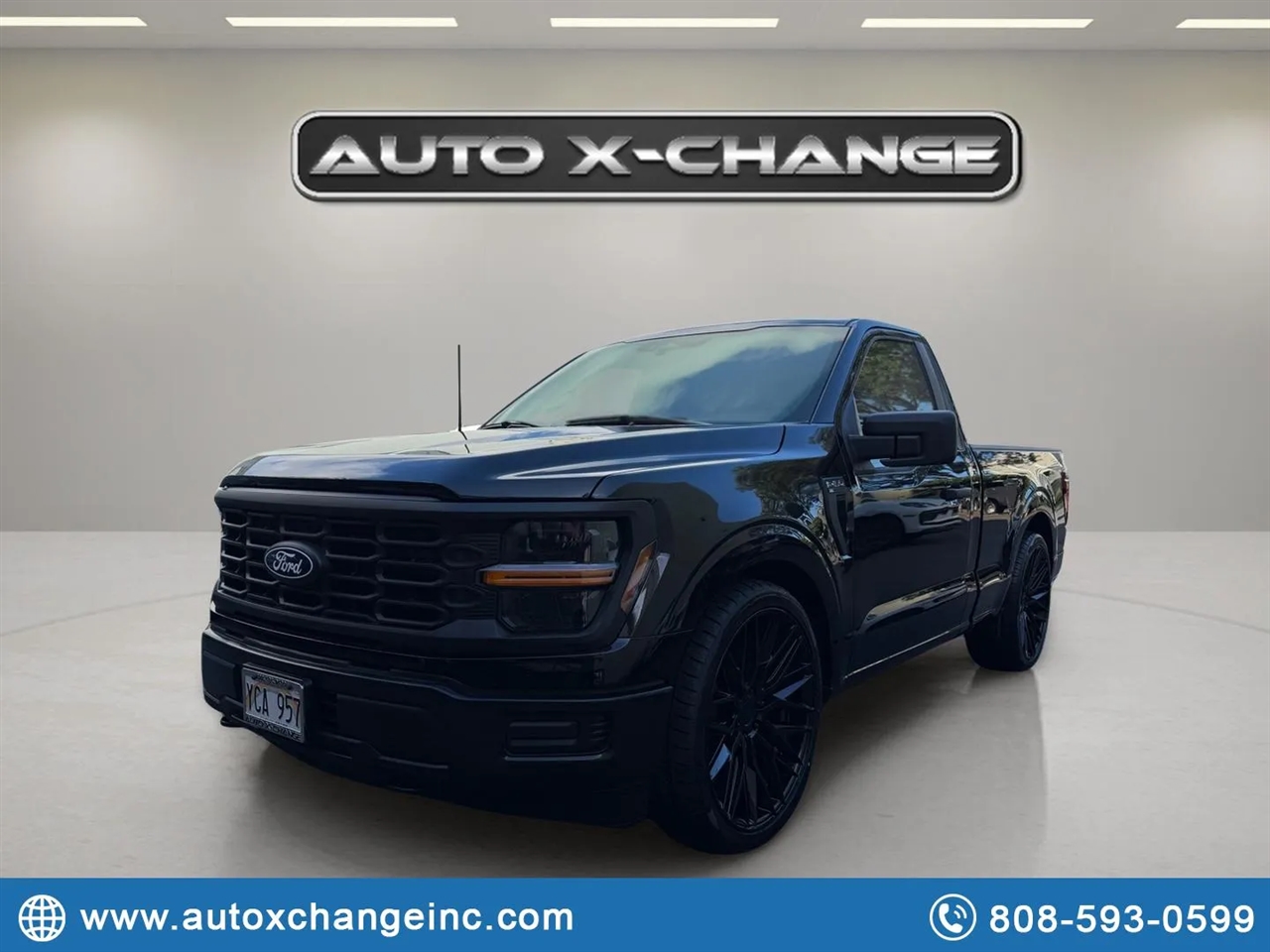 2025 Ford F-150 4WD Reg Cab 122.5" XL