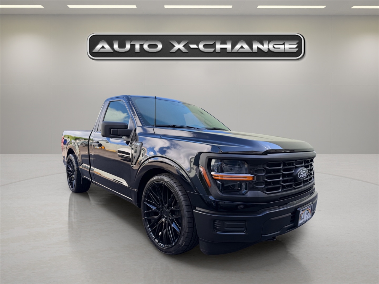 Ford F-150 4WD Reg Cab 122.5" XL 2025