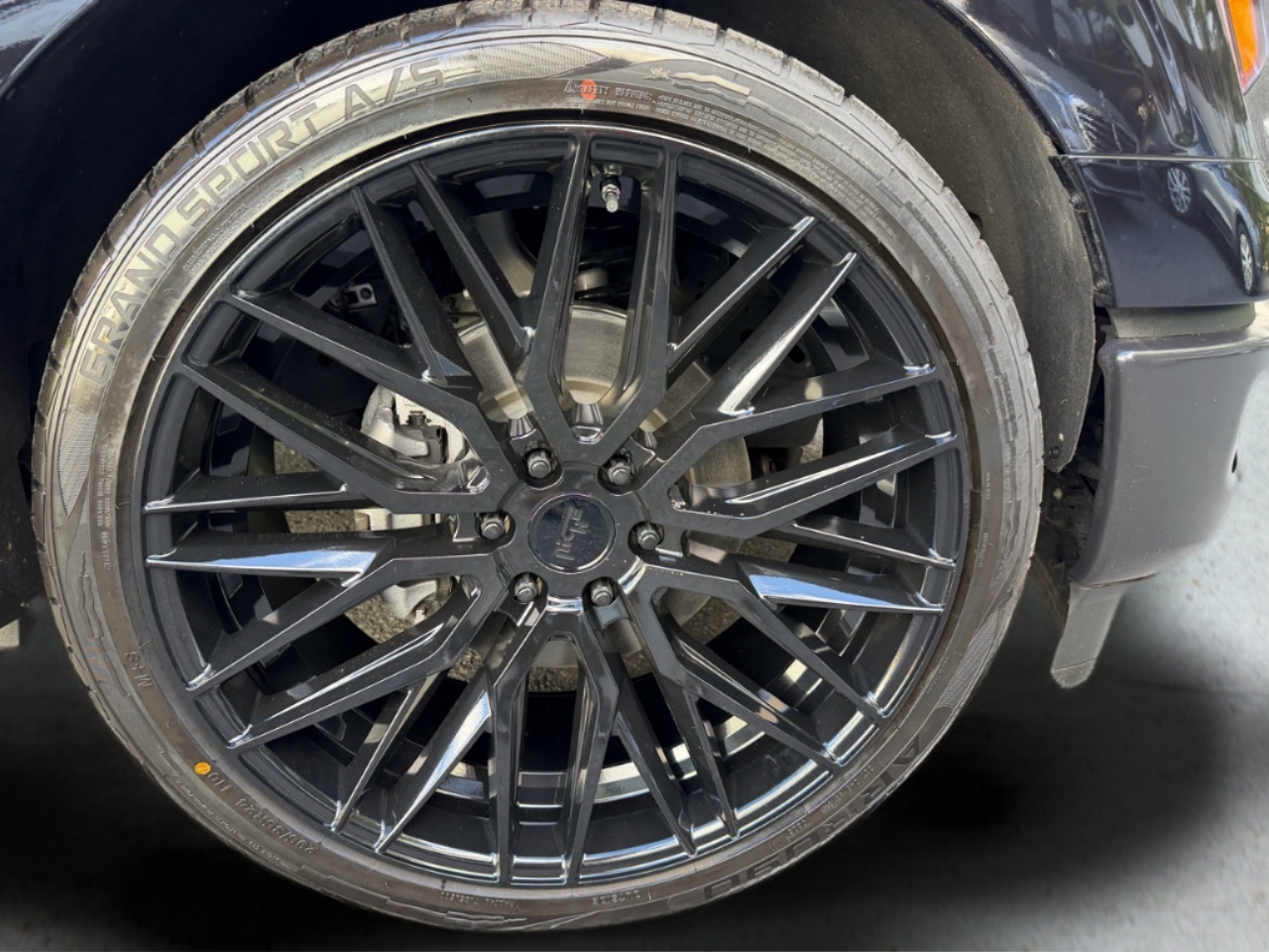 Ford F-150 4WD Reg Cab 122.5" XL 2025