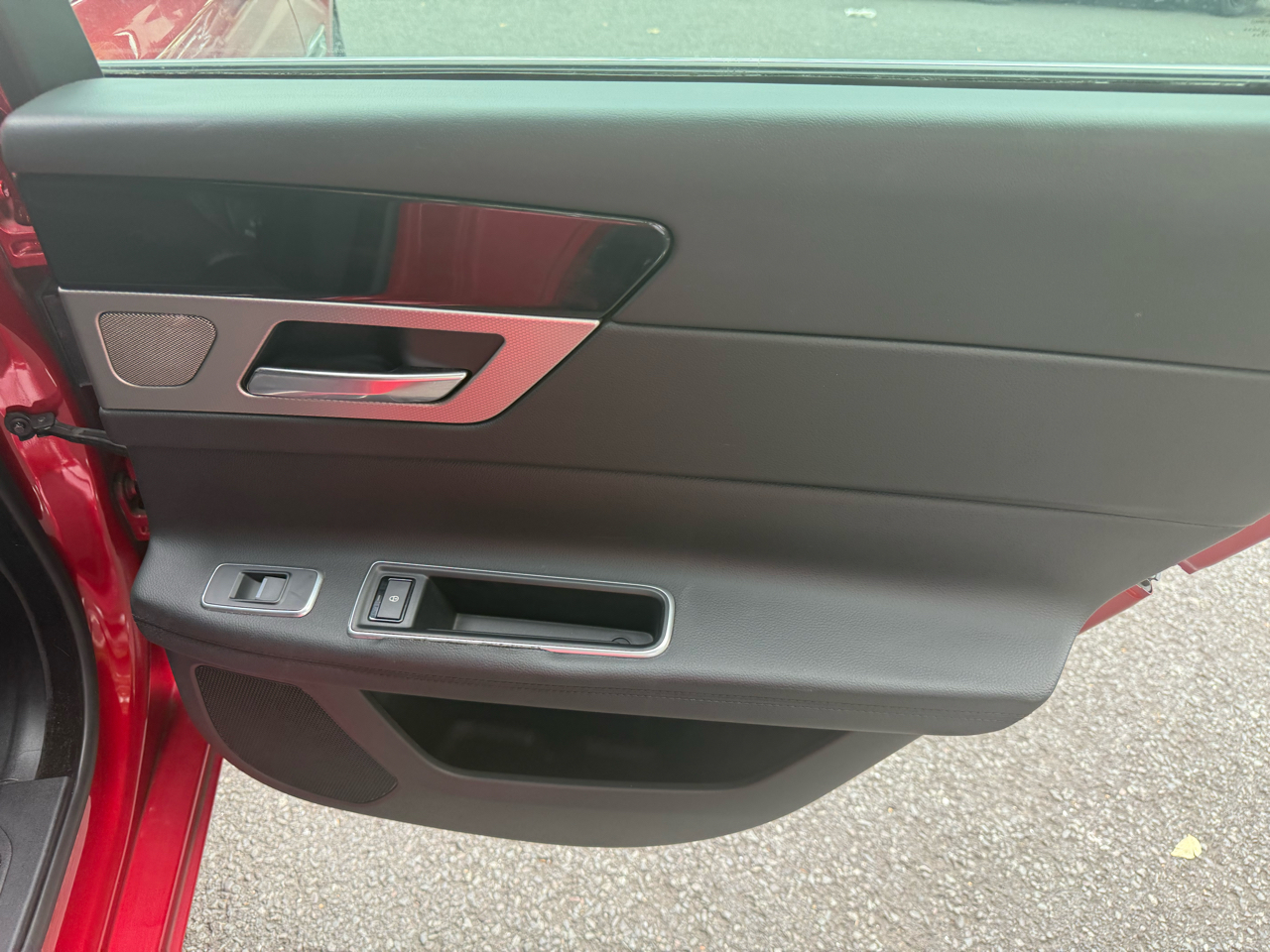 Jaguar XF 4dr Sdn 35t Prestige RWD 2016