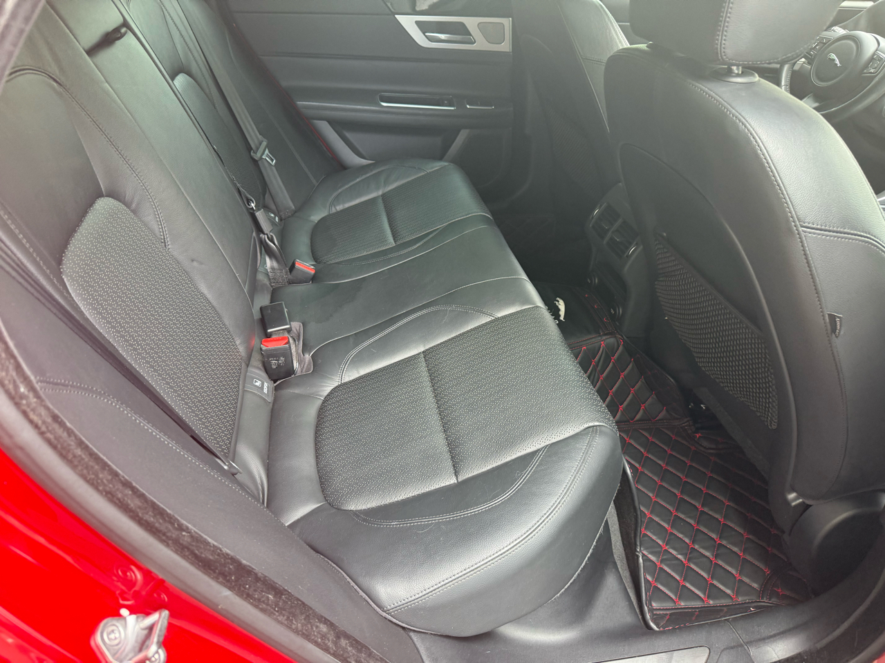 Jaguar XF 4dr Sdn 35t Prestige RWD 2016