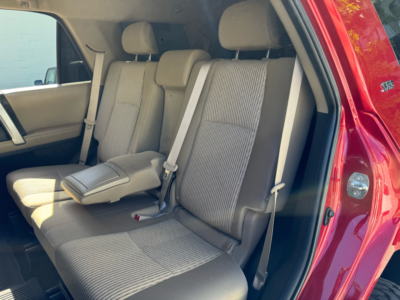 Toyota 4Runner SR5 4WD (Natl) 2022