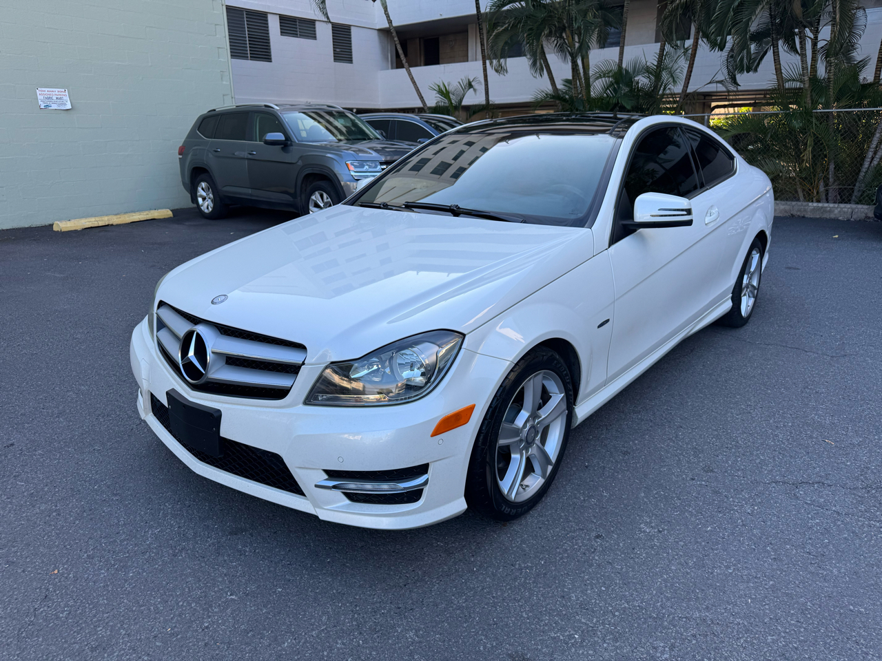 Mercedes-Benz C-Class 2dr Cpe C 250 RWD 2012