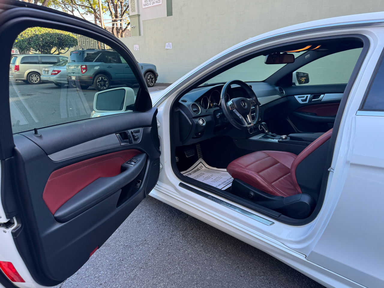 Mercedes-Benz C-Class 2dr Cpe C 250 RWD 2012