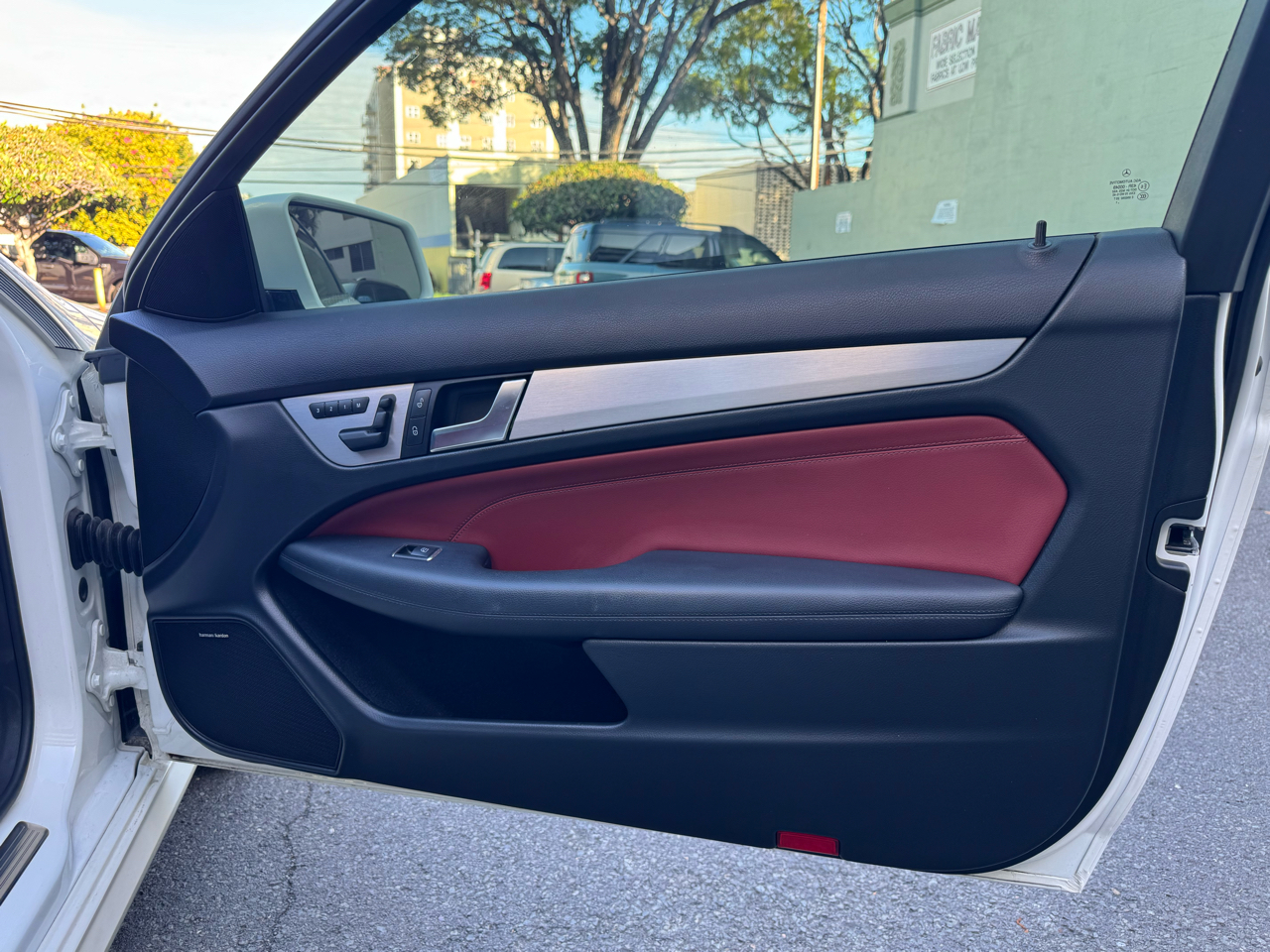 Mercedes-Benz C-Class 2dr Cpe C 250 RWD 2012