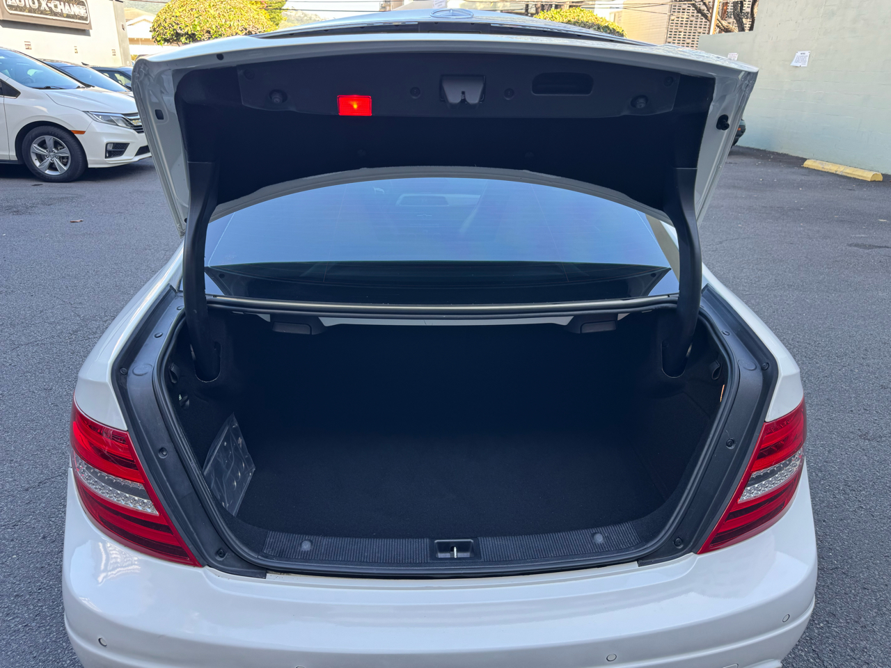 Mercedes-Benz C-Class 2dr Cpe C 250 RWD 2012