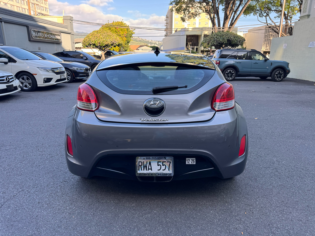 Hyundai Veloster 3dr Cpe Auto w/Black Int 2013