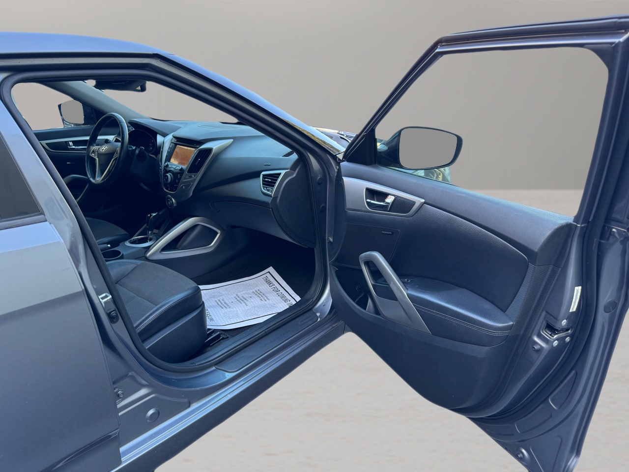 Hyundai Veloster 3dr Cpe Auto w/Black Int 2013