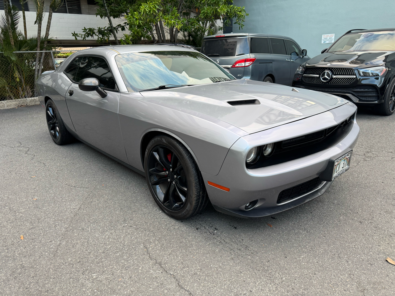 Dodge Challenger 2dr Cpe SXT Plus 2016