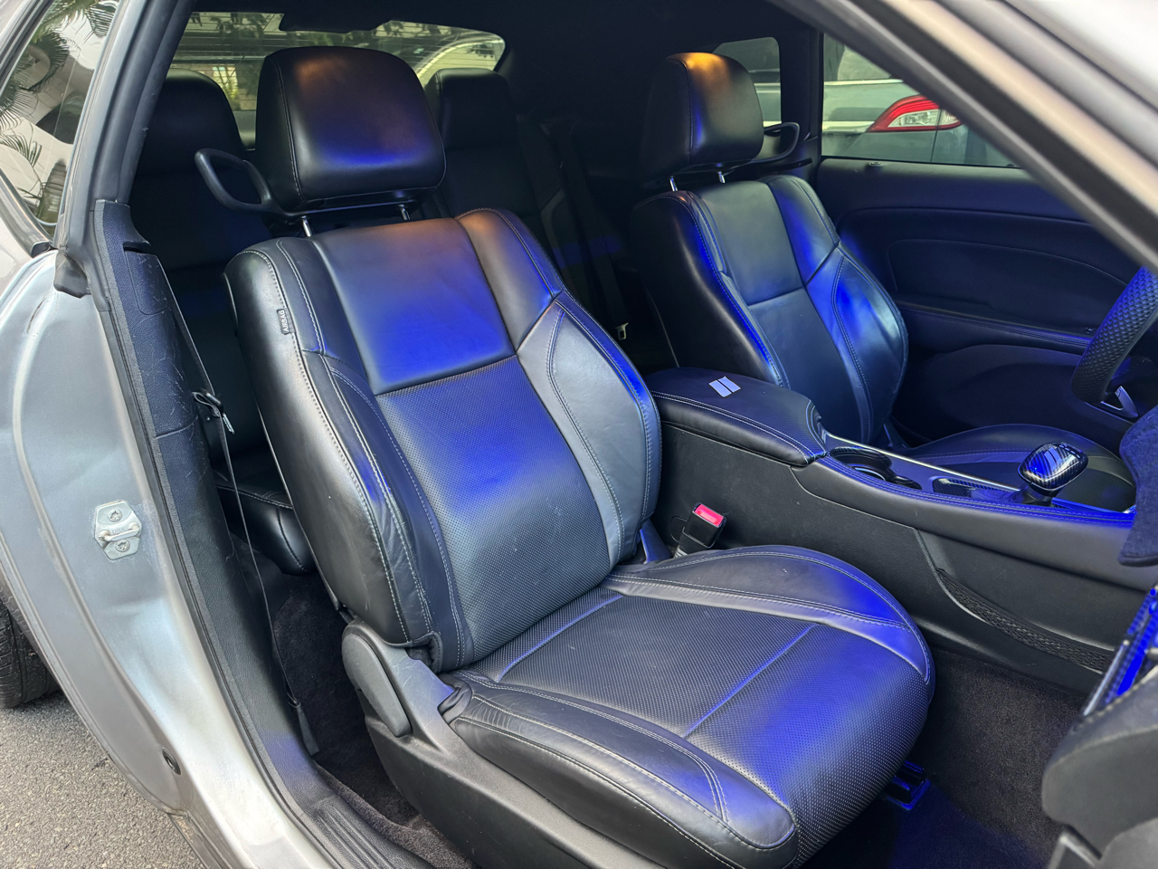 Dodge Challenger 2dr Cpe SXT Plus 2016