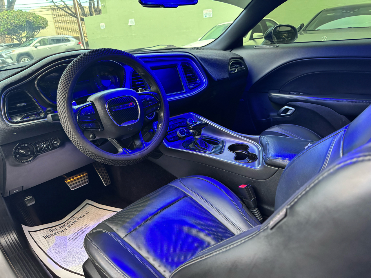 Dodge Challenger 2dr Cpe SXT Plus 2016