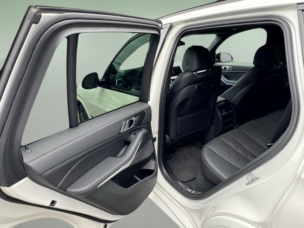 BMW X5 sDrive40i Sports Activity Vehicle 2023