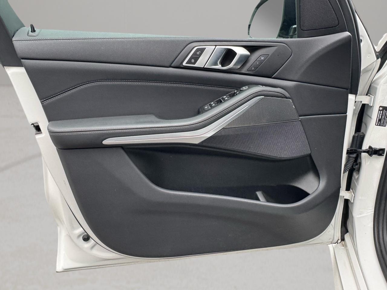 BMW X5 sDrive40i Sports Activity Vehicle 2023