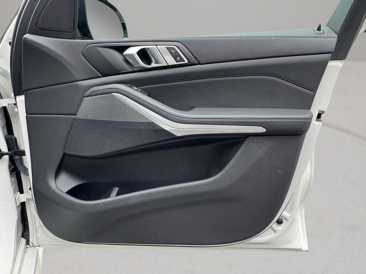 BMW X5 sDrive40i Sports Activity Vehicle 2023