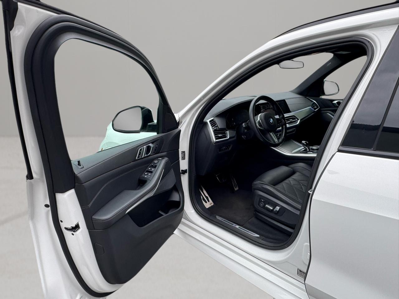 BMW X5 sDrive40i Sports Activity Vehicle 2023