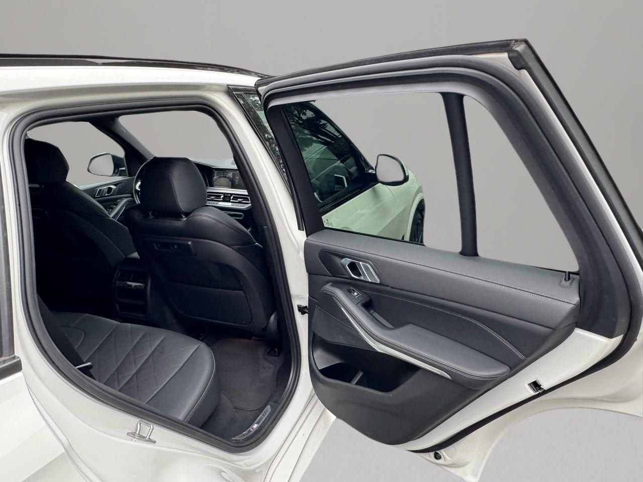 BMW X5 sDrive40i Sports Activity Vehicle 2023