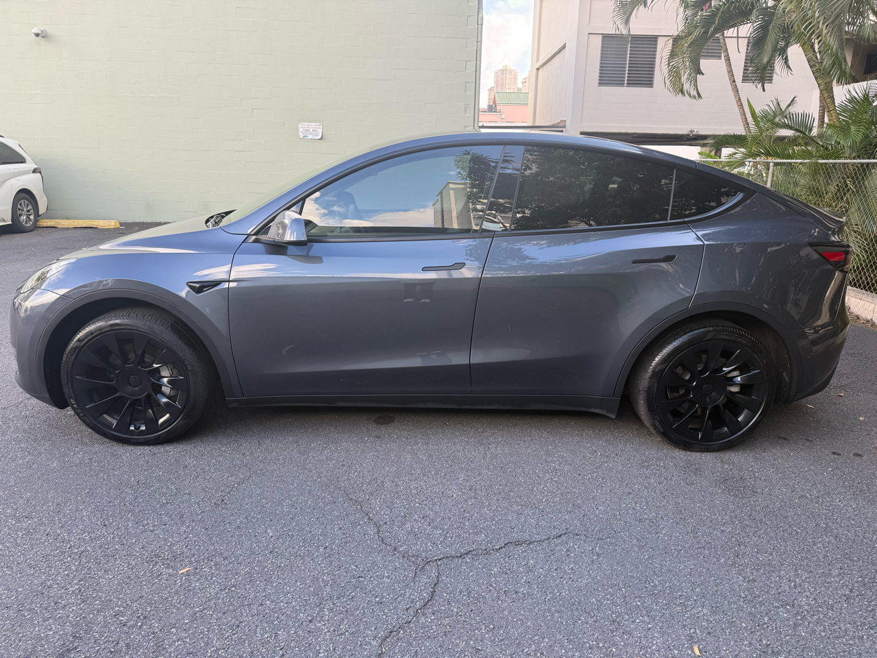 Tesla Model Y RWD 2023