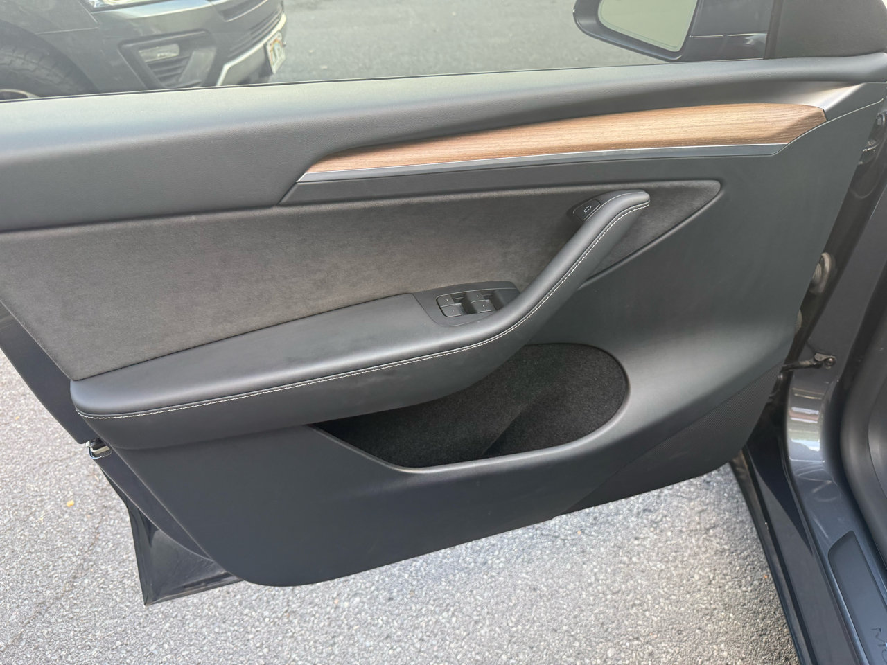 Tesla Model Y RWD 2023